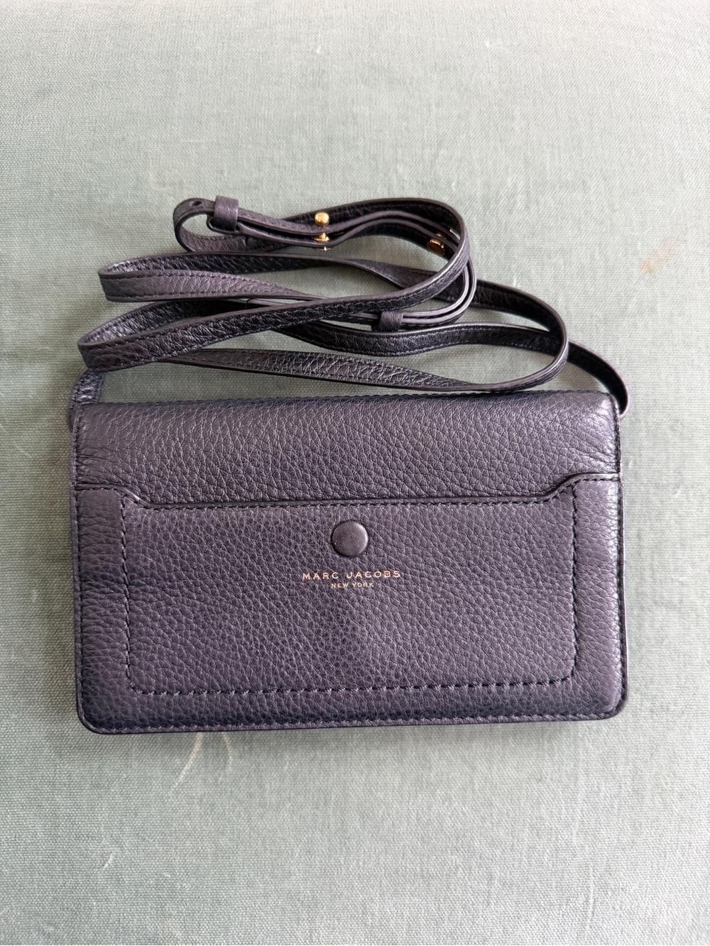 Marc Jacobs Empire City STR Wallet with Removable Crossbody Strap